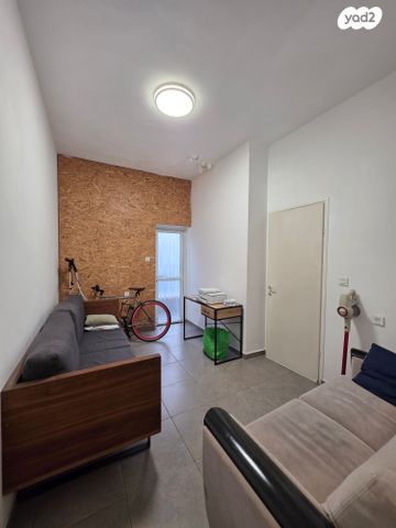 דירה, מטלון 75, תל אביב יפו