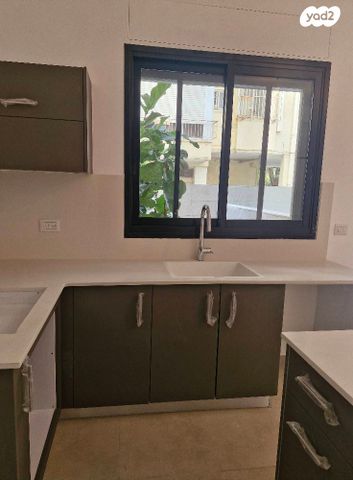 דירה, משה שרת, הצפון החדש - כיכר המדינה, תל אביב יפו