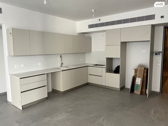 דירה, הניצנים, מרכז, הרצליה