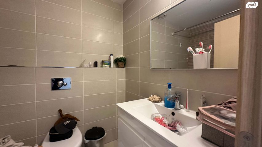 דירה, גרציאני יצחק, גני שרונה, קרית הממשלה, תל אביב יפו