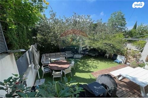 דו משפחתי, שיכון דן, נווה דן, תל אביב יפו