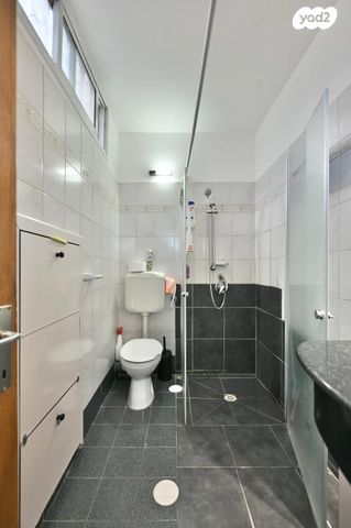 דירה, הרצל 42, רוטשילד עצמאות, בת ים