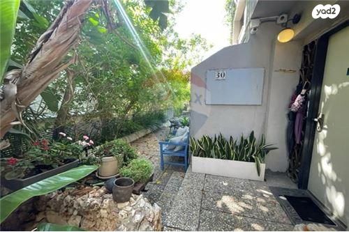 דו משפחתי, שיכון דן, נווה דן, תל אביב יפו