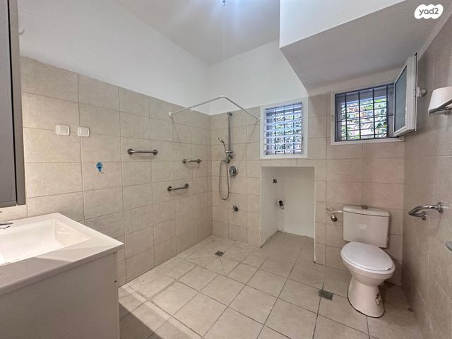 דירה, דרך בן גוריון, שכונת הלל, רמת גן