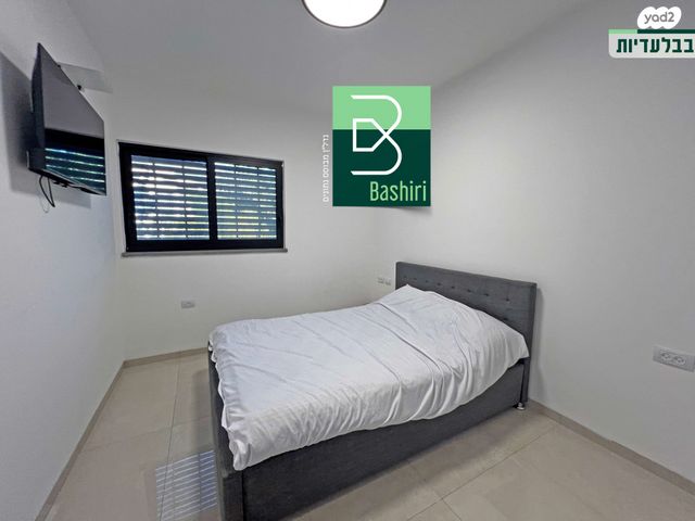 דירה, יוסף טרומפלדור, קרית שמונה