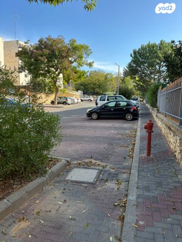 דירת גן, יודפת 4, רובע ד', אריאל