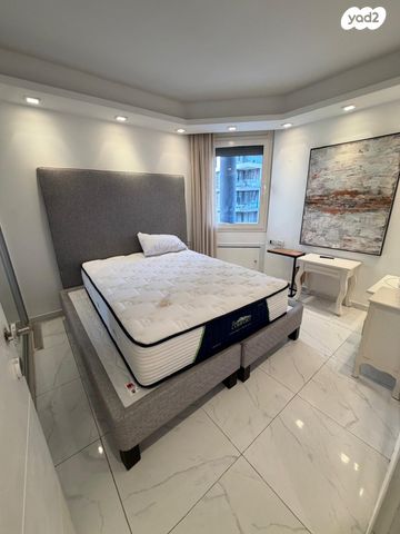 דירה, רציף הרברט סמואל, כרם התימנים, תל אביב יפו