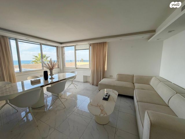 דירה, רציף הרברט סמואל, כרם התימנים, תל אביב יפו