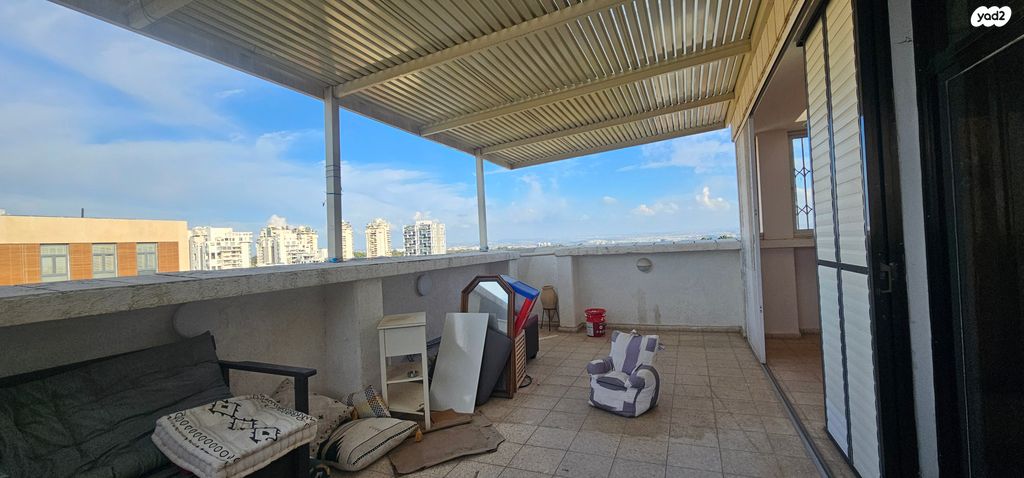 גג/ פנטהאוז, אז"ר, אלון, רמת השרון