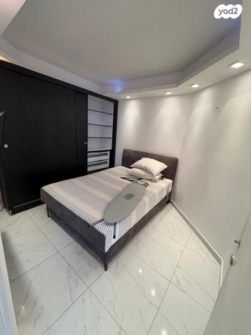 דירה, רציף הרברט סמואל, כרם התימנים, תל אביב יפו