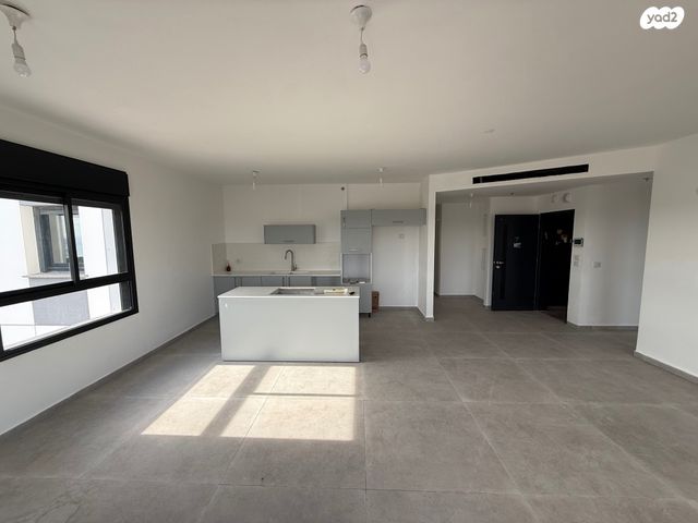 דירה, ד"ר יוסף בורג, כוכב הצפון, נתניה