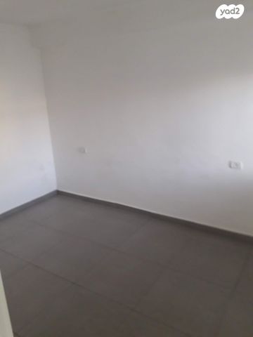 דירה, אברהם שטרן, קרית היובל, ירושלים