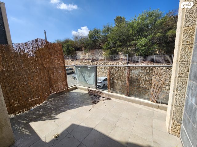 דירה, גפן, החורש, חריש