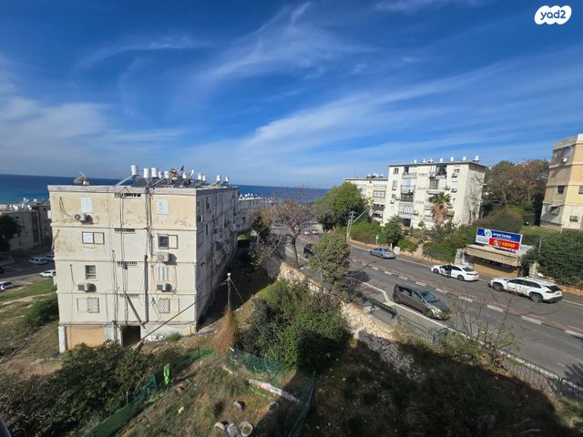 דירה, יציאת אירופה תש"ז 5, קרית שפרינצק, חיפה