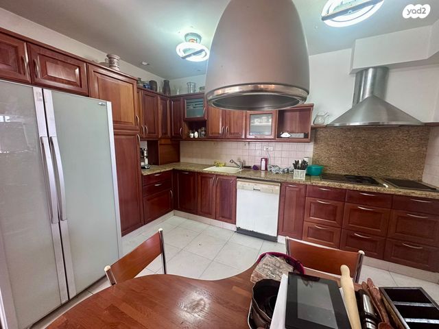 דירה, ד"ר יוחנן בדר, מרום נווה, רמת יצחק, רמת גן