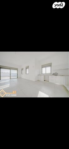 גג/ פנטהאוז, רפיח ים, נתיבות מערב, נתיבות