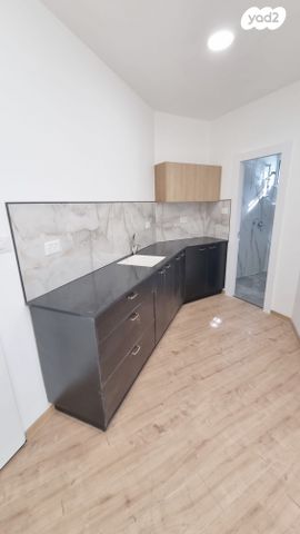 משרדים, הרצל, שכונת בן גוריון, מרכז העיר ג', רמת גן