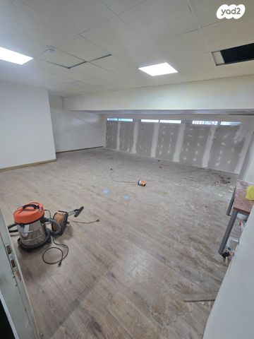 חנויות/ שטח מסחרי, דרך מנחם בגין, דרום חדש, פארק הים, בת ים