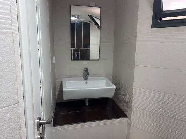 סטודיו, קרית ספיר, כפר סבא