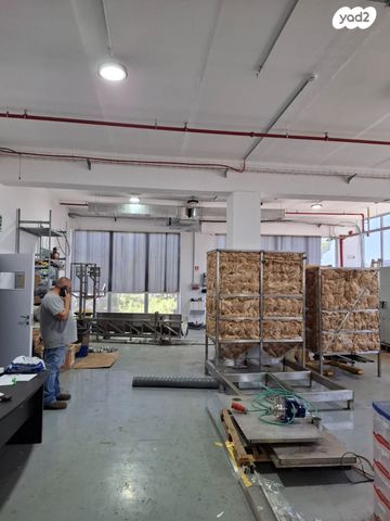 חנויות/ שטח מסחרי, מגדל העמק