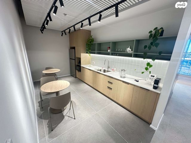 משרדים, מב"ת מערב, אזור תעשייה חדש, ראשון לציון