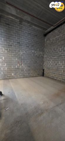 חנויות/ שטח מסחרי, פארקטק פתח תקווה / אזור תעשייה קרית אריה, פתח תקווה