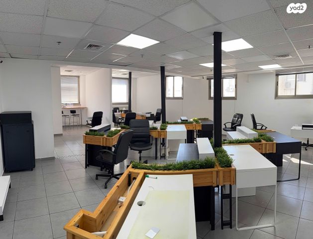 משרדים, נתניה