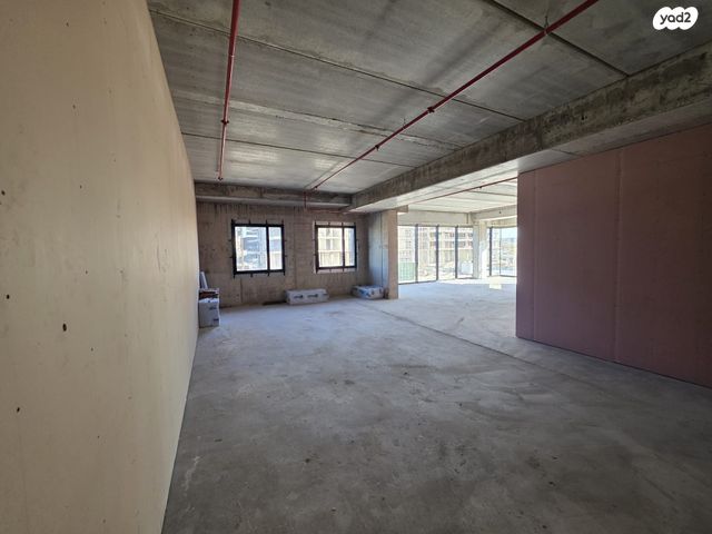 משרדים, אילן רמון 8, שאר העיר, נס ציונה