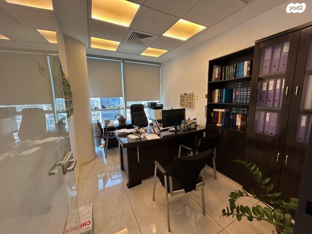 משרדים, בר כוכבא 23, בני ברק