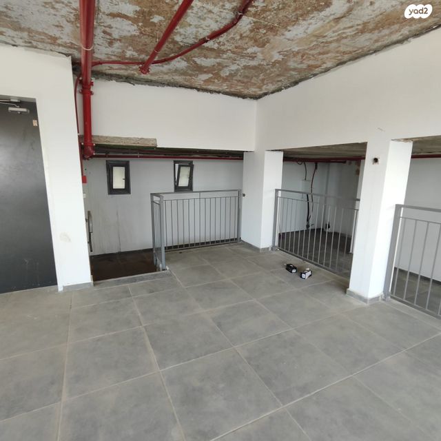 חנויות/ שטח מסחרי, פרדס חנה כרכור