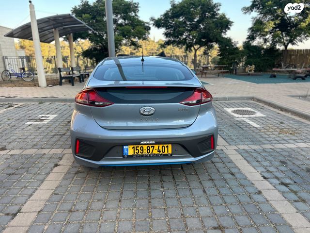 יונדאי איוניק