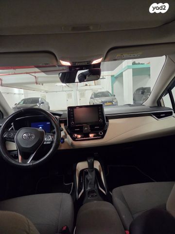 טויוטה קורולה