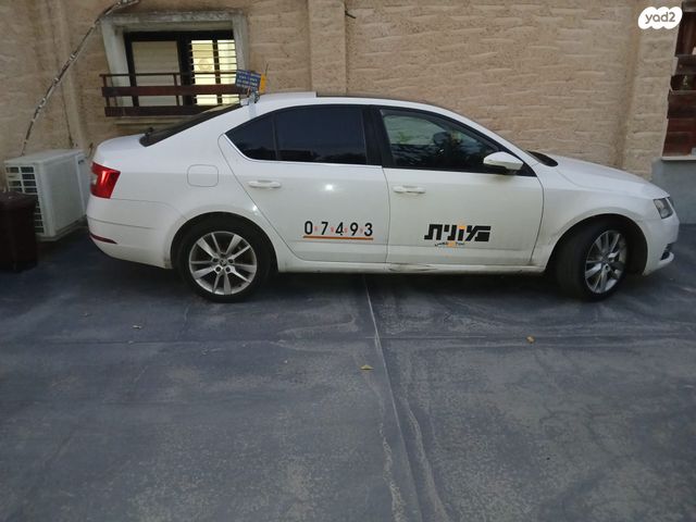 סקודה אוקטביה 