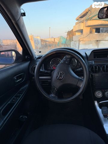 מודעת רכב מאזדה 6