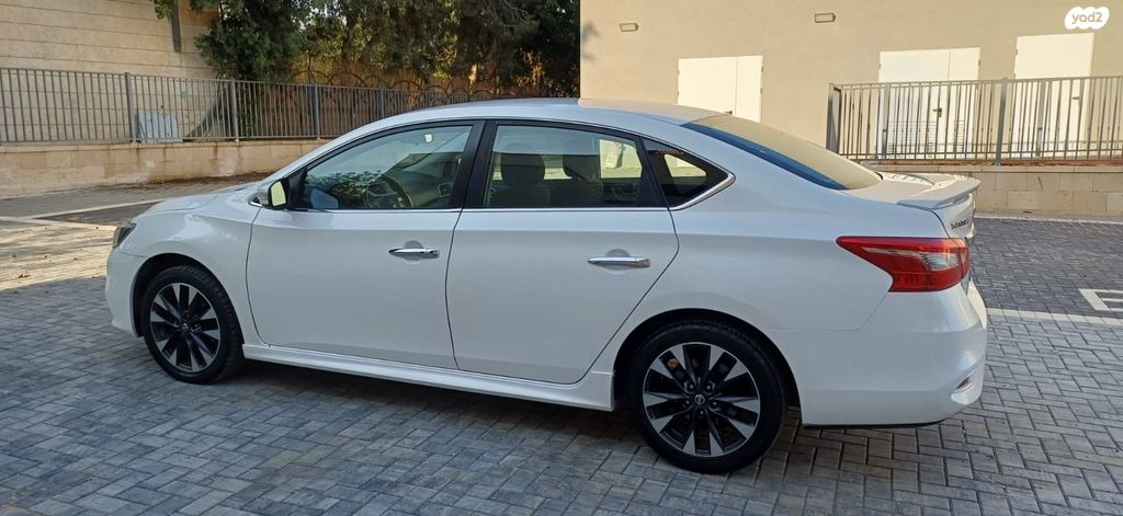 מודעת רכב ניסאן סנטרה