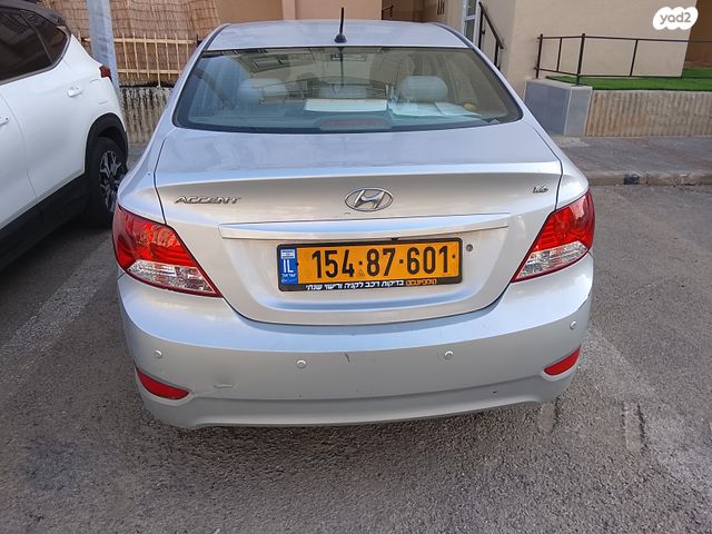 יונדאי אקסנט i25