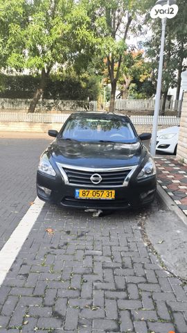 ניסאן אלטימה