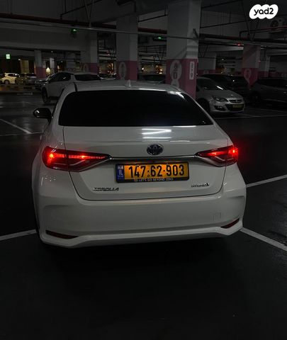 מודעת רכב טויוטה קורולה