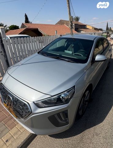 יונדאי איוניק