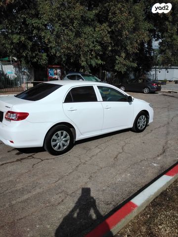 טויוטה קורולה