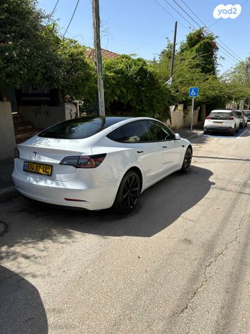 טסלה מודל 3