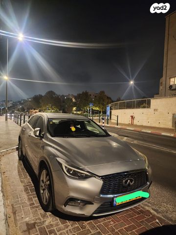 מודעת רכב אינפיניטי Q30