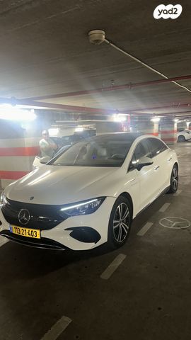 מודעת רכב מרצדס-בנץ EQE