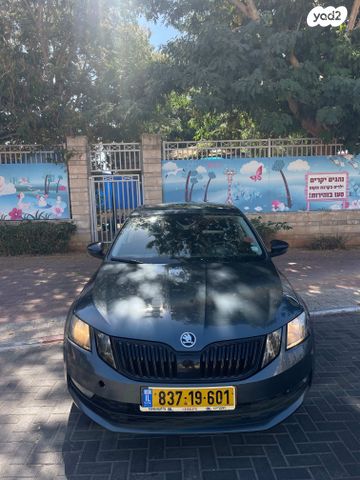 סקודה אוקטביה 