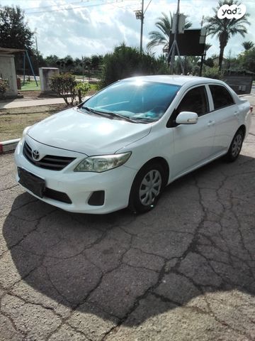 מודעת רכב טויוטה קורולה