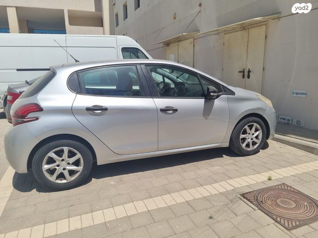 מודעת רכב פיג'ו 208