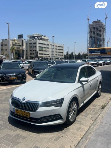מודעת רכב סקודה סופרב