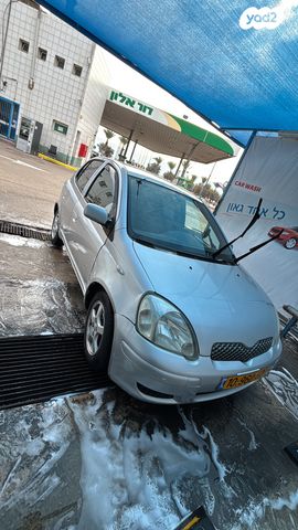 מודעת רכב טויוטה יאריס