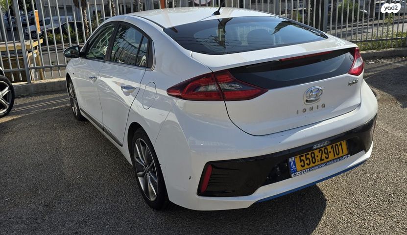 מודעת רכב יונדאי איוניק