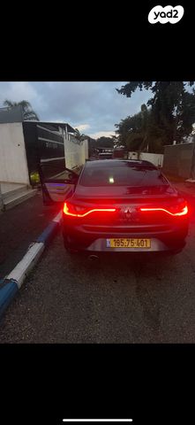 רנו מגאן
